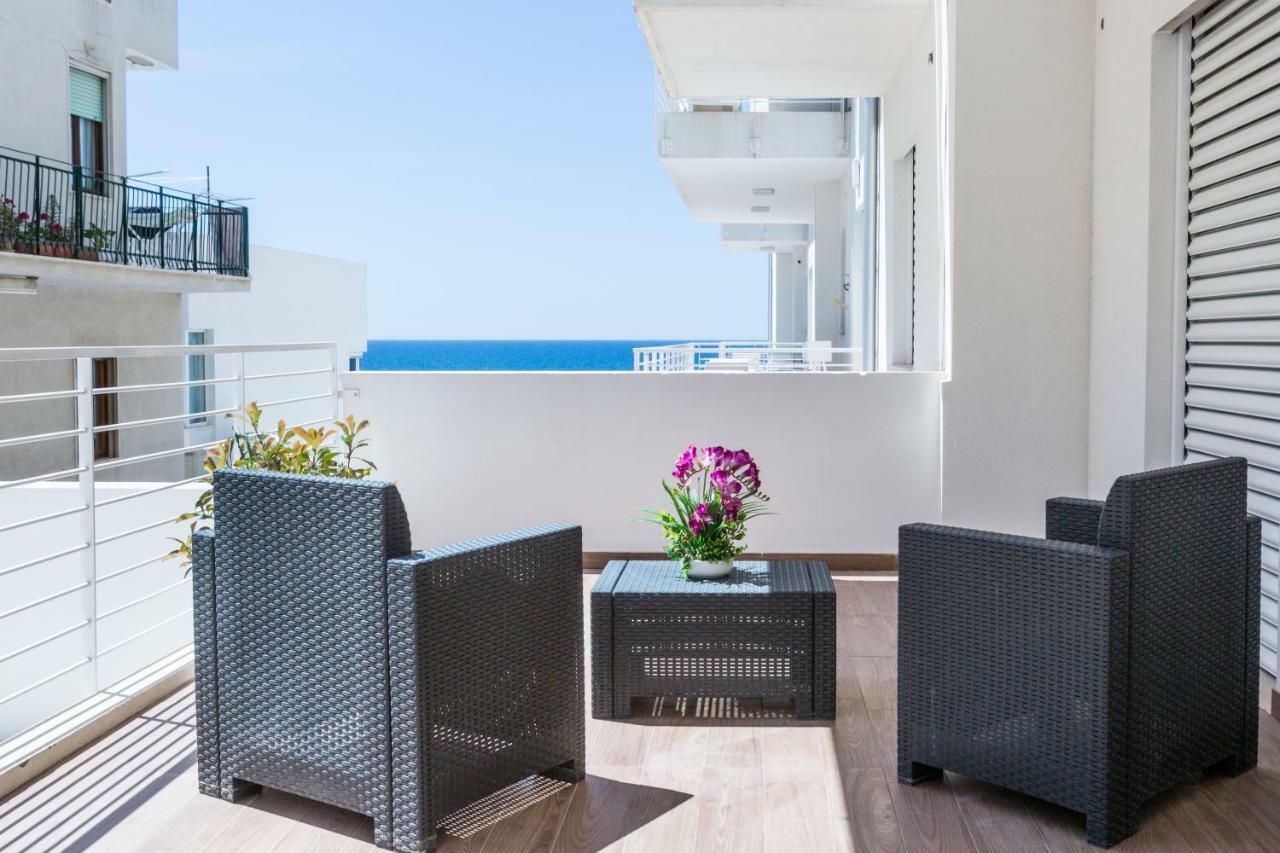 Spuma Di Mare Aparthotel Gallipolli Exteriör bild