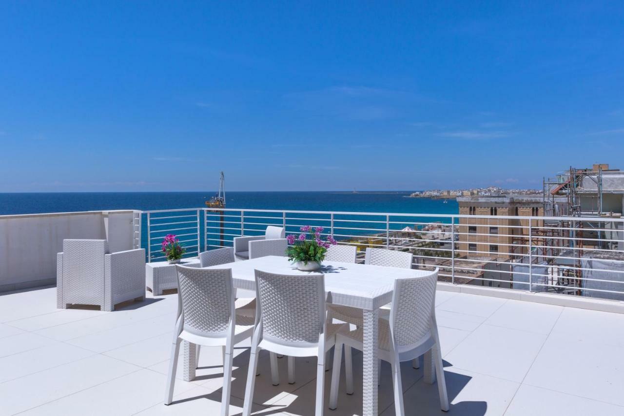 Spuma Di Mare Aparthotel Gallipolli Exteriör bild