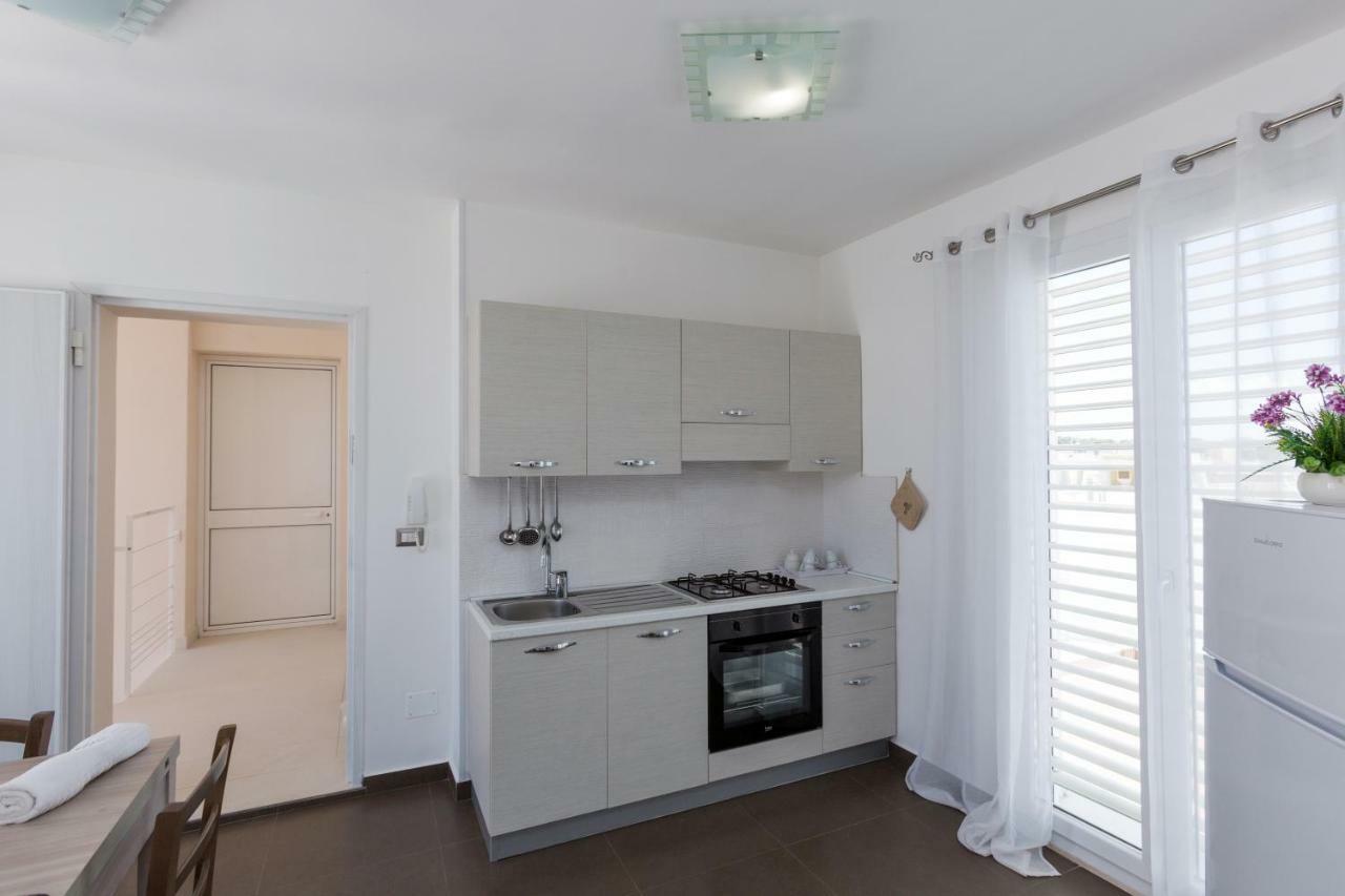 Spuma Di Mare Aparthotel Gallipolli Exteriör bild