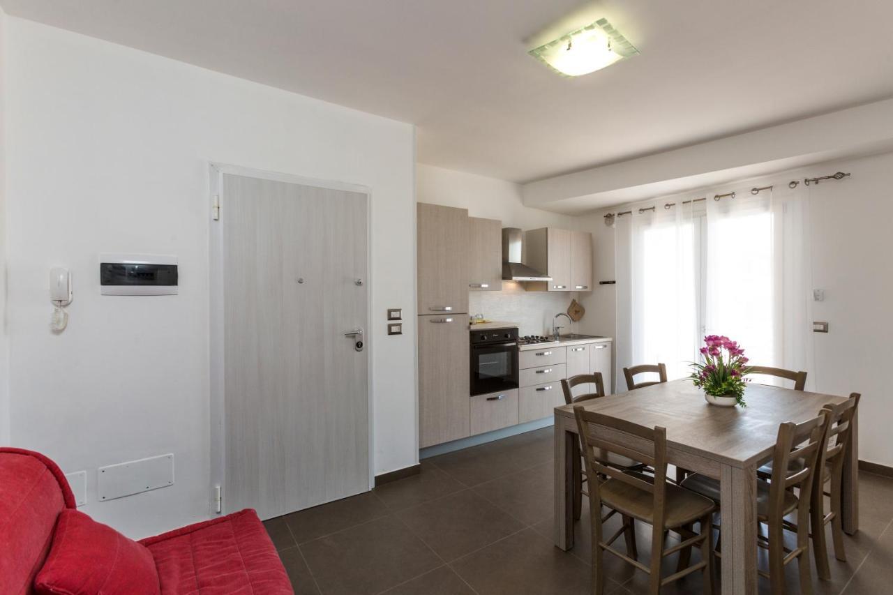 Spuma Di Mare Aparthotel Gallipolli Exteriör bild