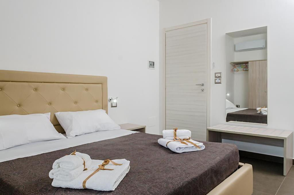 Spuma Di Mare Aparthotel Gallipolli Exteriör bild