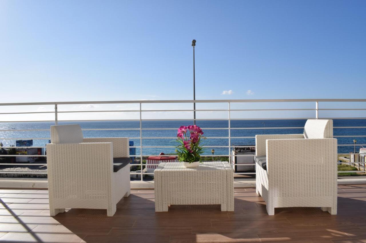 Spuma Di Mare Aparthotel Gallipolli Exteriör bild